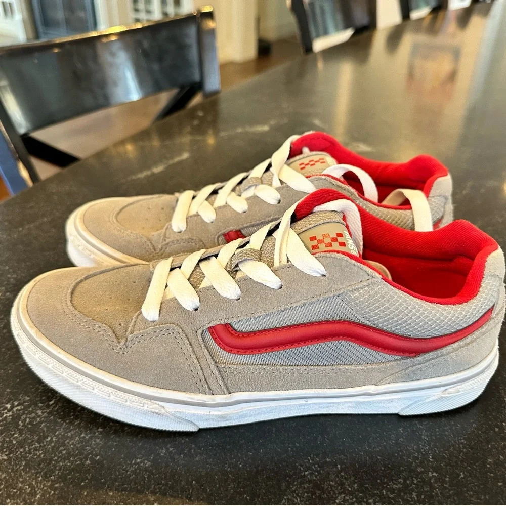 Kids Grey and Red Suede Vans EUC Size 7